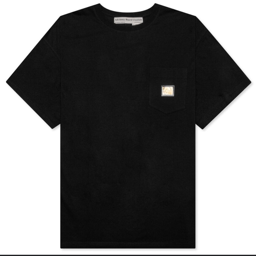 ADVISORY BOARD CRYSTALS
LIGHTWEIGHT S/S POCKET TEE - BLACK